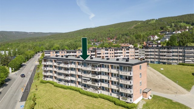 Veletablert og sentralt nærmiljø med det meste av fritids- og servicetilbud. Foto: Viken Fototjenester Eirik Andersen