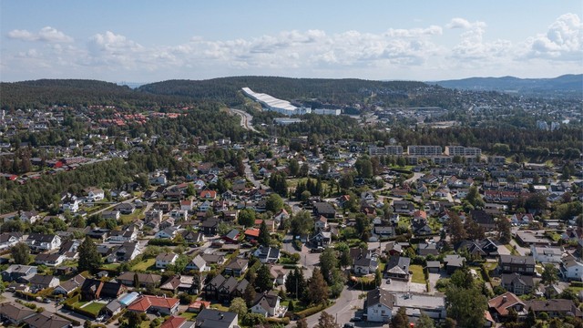 En kort kjøretur unna ligger SNØ, helårsarenaen for ski og vinteraktiviteter på Lørenskog.