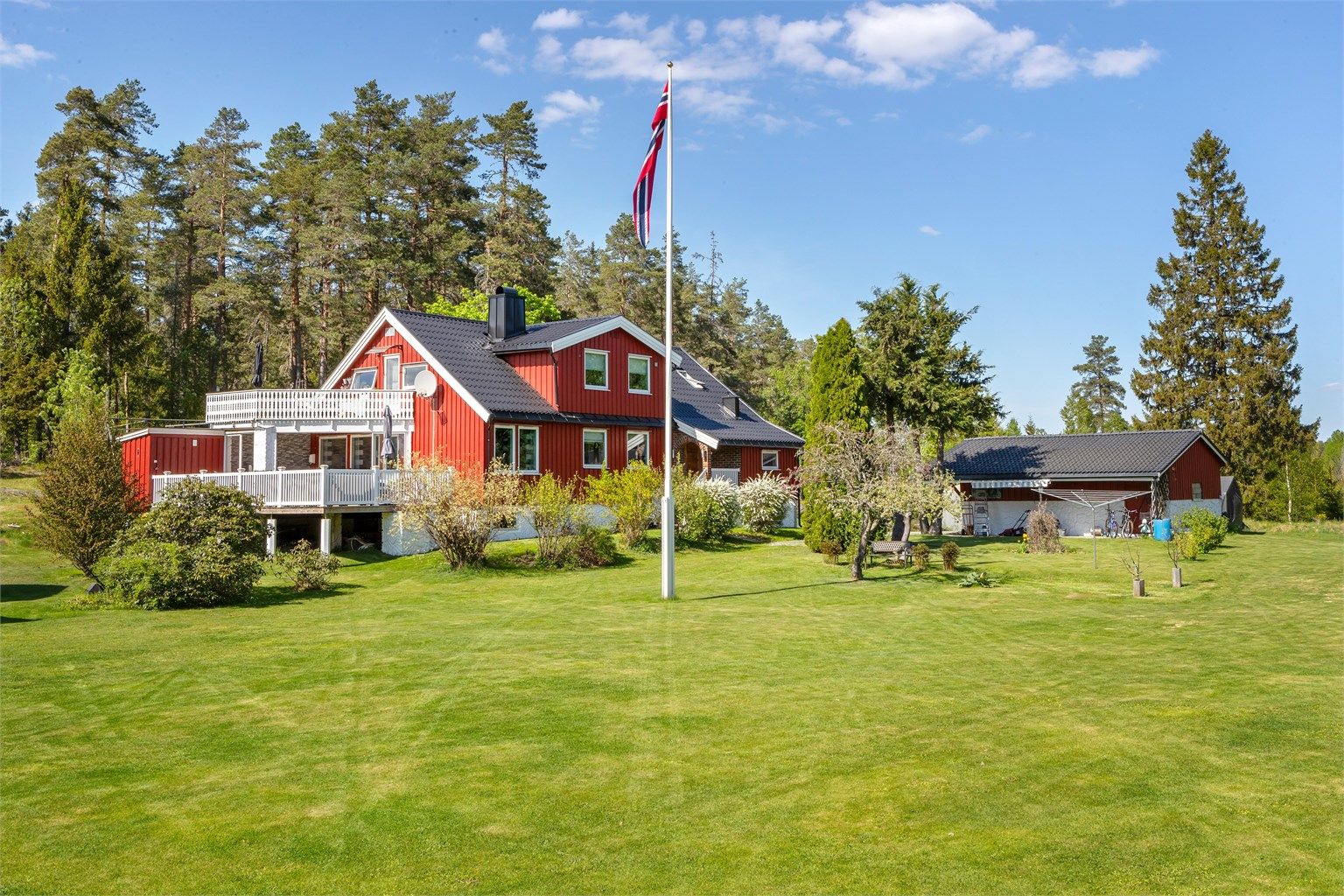 Her kan du skape ditt eget lille småbruk!