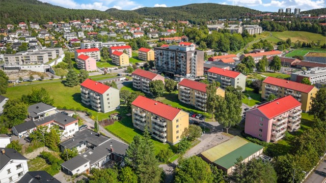 Dette er en bolig for deg som ønsker å bo sentralt, men samtidig bo i rolige og grønne omgivelser med nærhet til marka