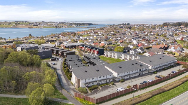 Lene Hviding v/Krogsveen eiendom har gleden av å presentere Ryttersvingene 150.