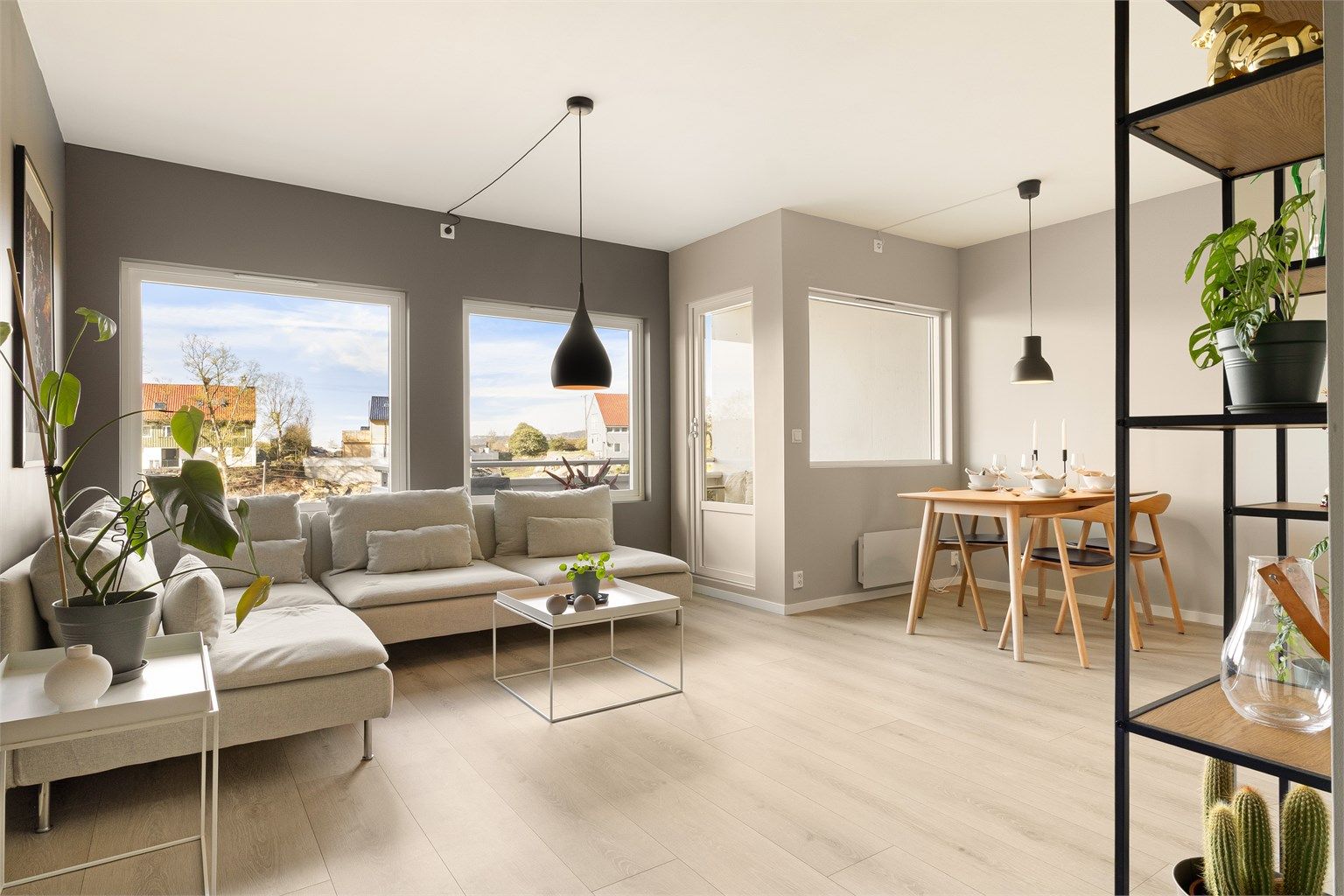 Velkommen til Nylandsveien 18 presentert av Vaarin Sanden v/ Eiendomsmegler Krogsveen. Foto: Stian Inderhaug