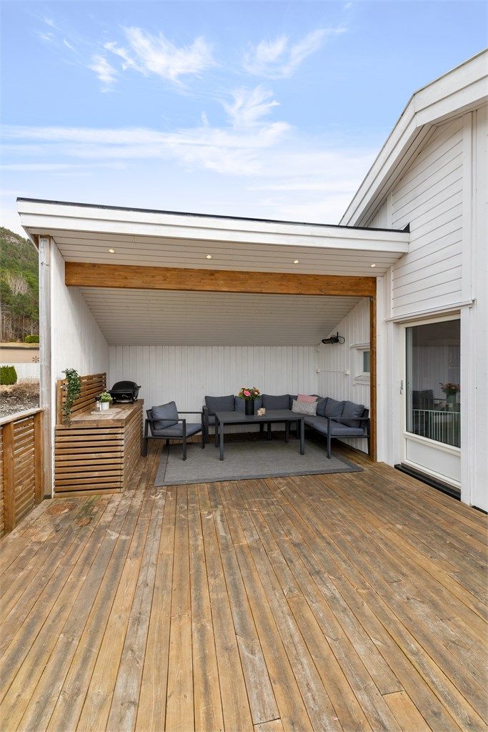 Verandaen er en flott forlengelse av stuen.