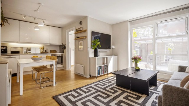 Velkommen til Blåbærstien 32J! -Presentert av Elisiff Wennersgaard v/Krogsveen Nesodden