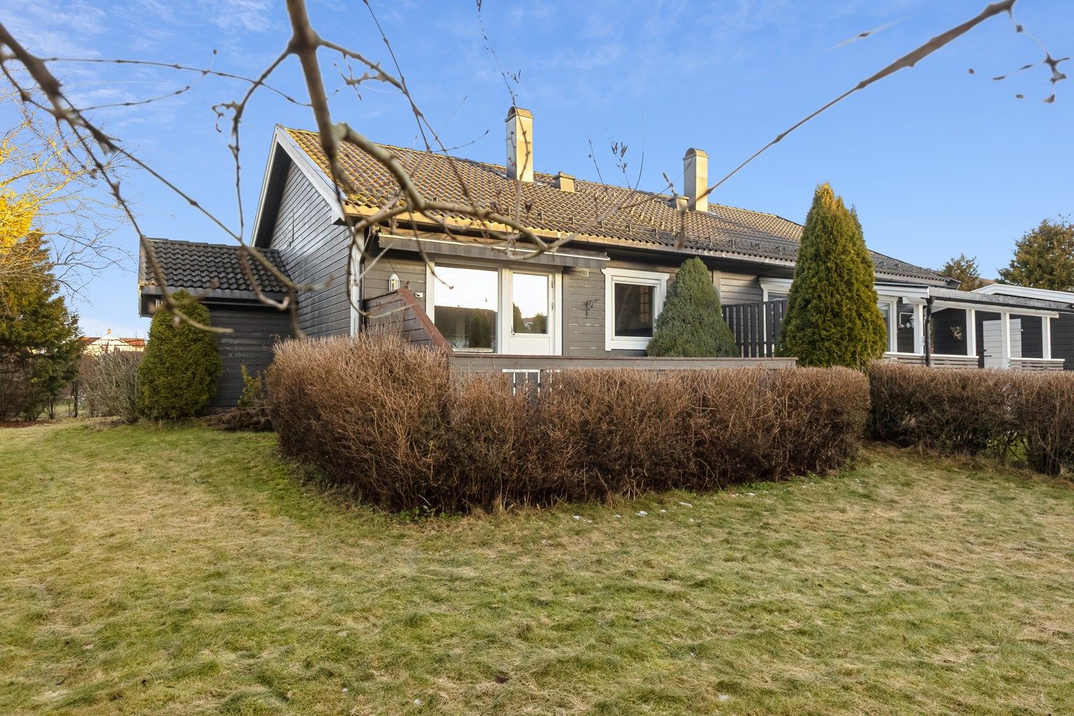 Velkommen til Møllerstadringen 18 B - En innbydende og praktisk halvpart av tomannsbolig i et barnevennlig og rolig boområde