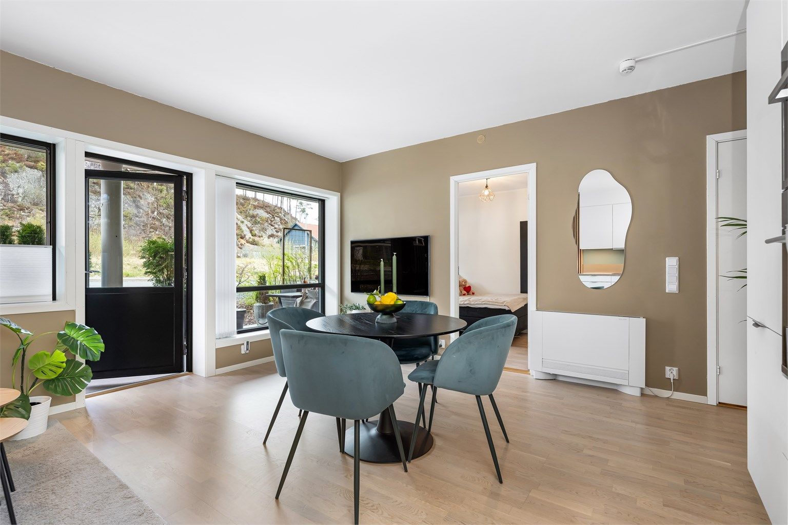 Nyere leilighet fra 2021 med TG1 på alle punkter