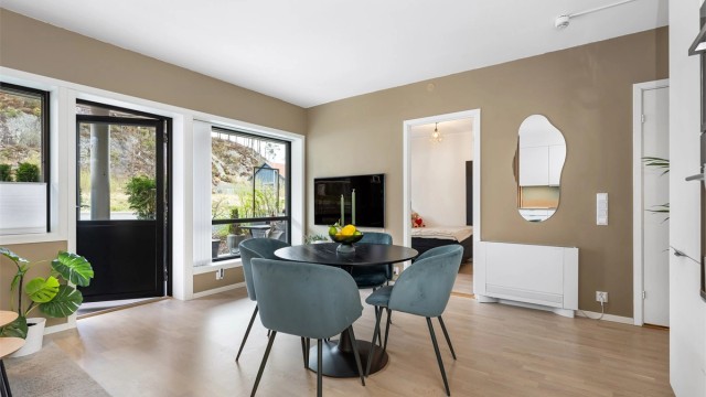 Nyere leilighet fra 2021 med TG1 på alle punkter