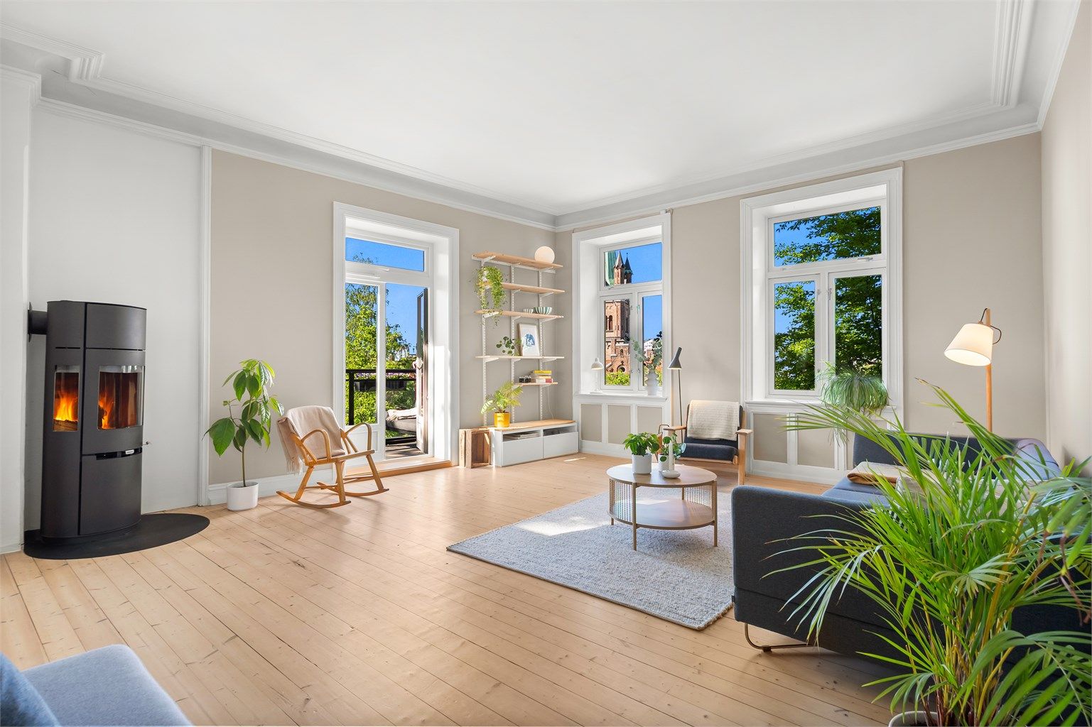 Velkommen til Enerhaugplassen 4A og Enerhaugslottet! 