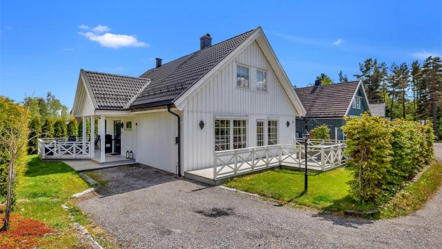 Velkommen til Gystadveien 3, presentert av Wiktoria Cieslakowska v/ Krogsveen.