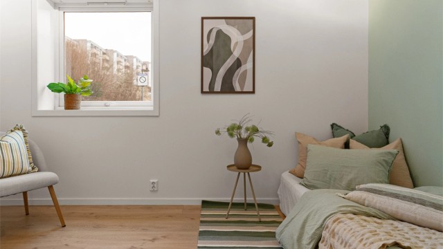 - Soverom nr. 2 passer perfekt som barnerom eller gjesterom -