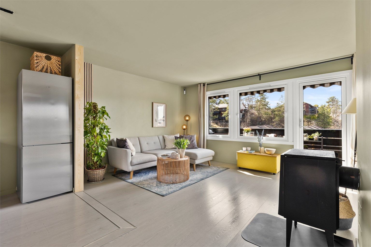 Lokalmegleren på Ellingsrud, Robin Lauritzen v/ Krogsveen ønsker velkommen til Erling Michelsens vei 2I!