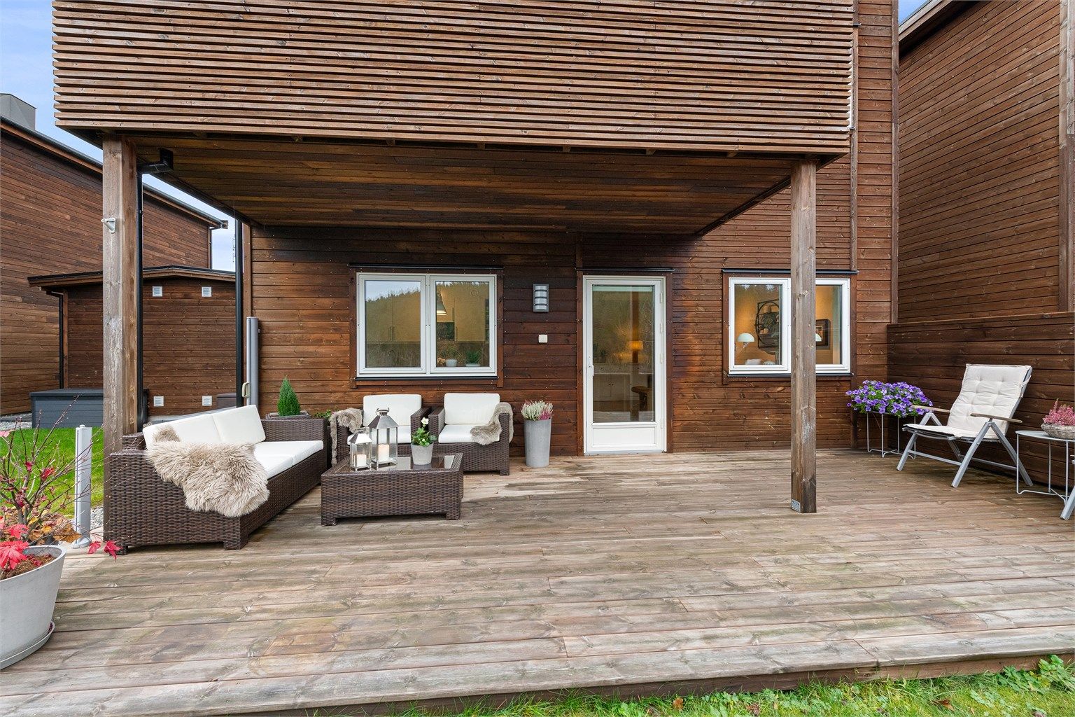 Aksla IL sitt kunstgressanlegg i Ratvika ligger ca. 11 minutters gange unna