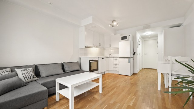 Åpen løsning mellom stue og kjøkken