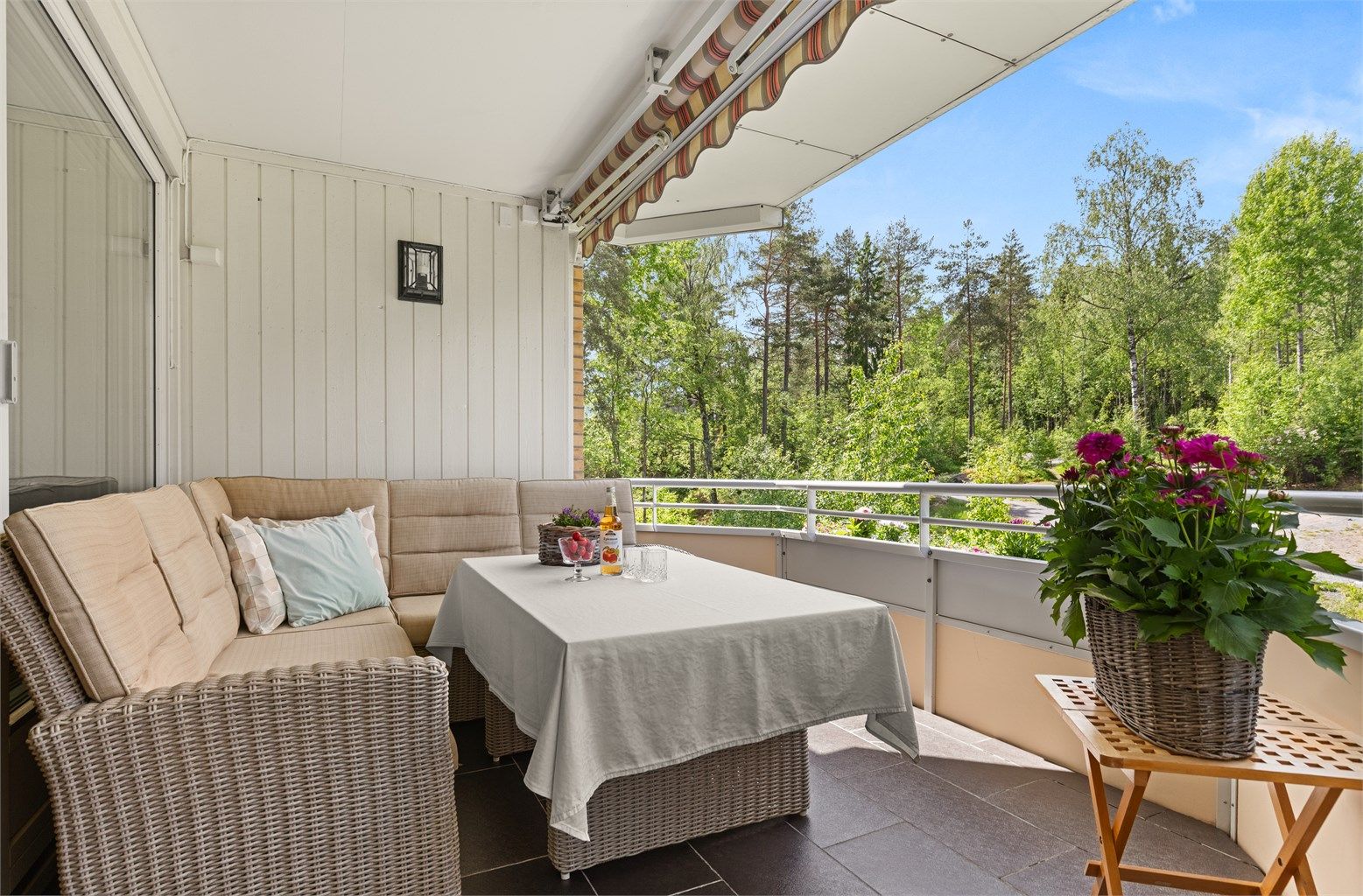 Robin Lauritzen v/ Krogsveen Eiendomsmegling har gleden av å presentere Henrik Sørensens vei 42! 