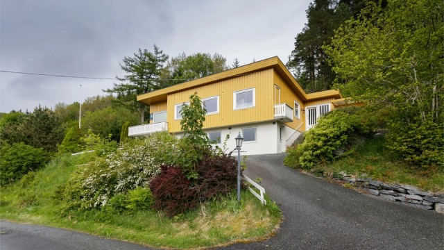 Velkommen til Torvikvegen 43 presentert av Eiendomsmegler Christian Nogva Aarseth