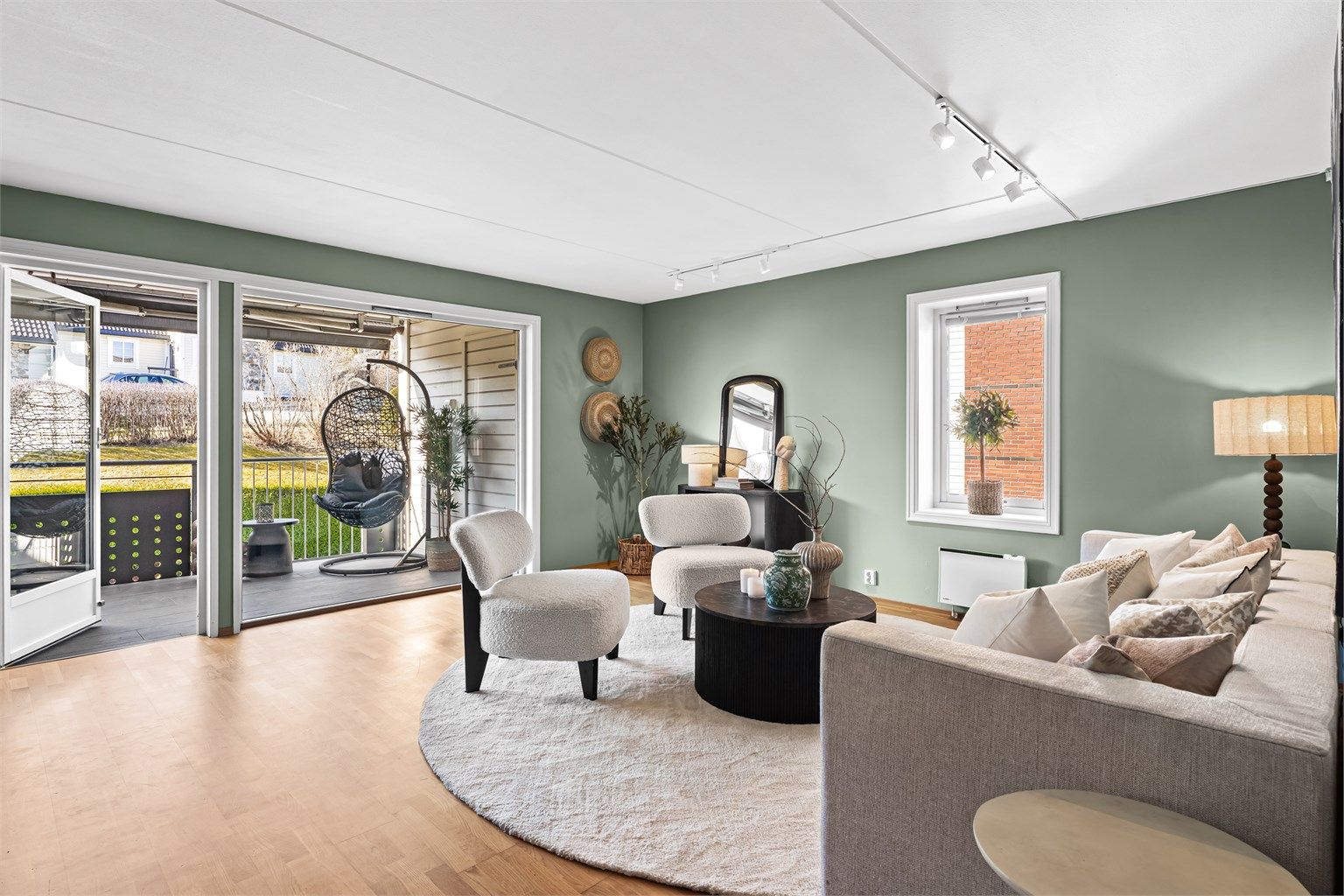 Velkommen til en stor 3-roms (+ praktisk bodrom med vindu) i Flåtestadveien 9