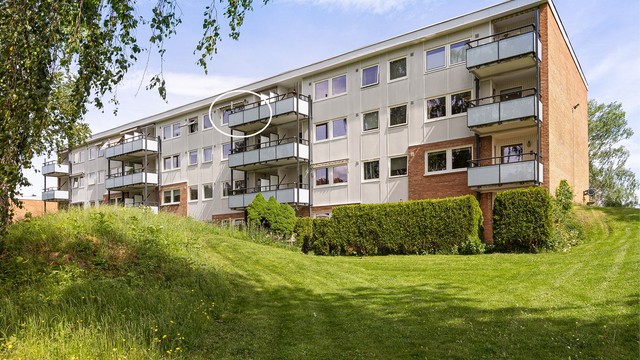 Vestvendt fasade - markeringen viser leilighetens beliggenhet