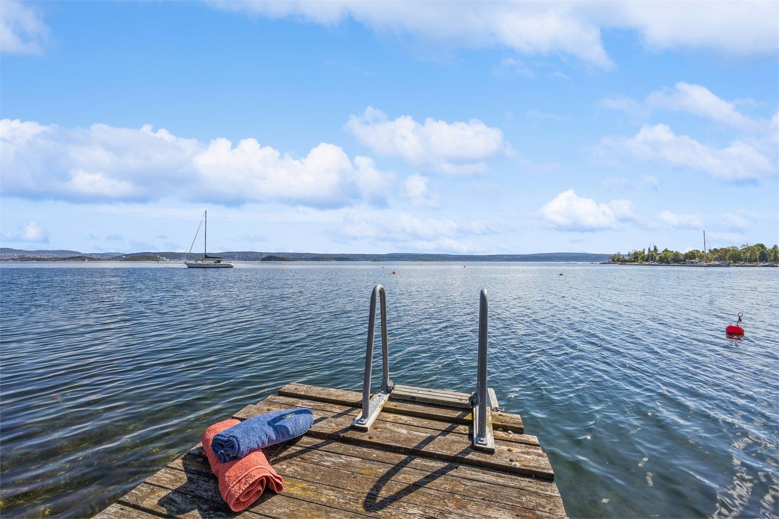 Og hva med en herlig dukkert i fjorden?