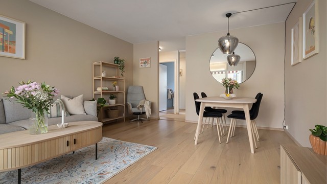 I barnevennlige omgivelser er det lett å finne seg til rette i dette borettslaget