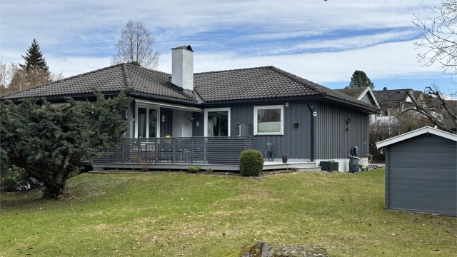 Velkommen til Solbergskogen 26 - Romslig og innholdsrik enebolig - Privat bilde