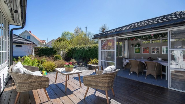 Terrasse utenfor stuen