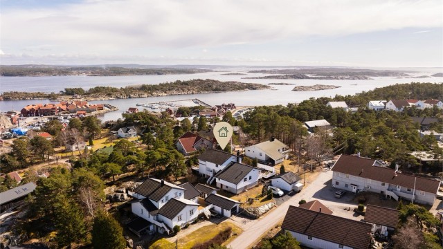 Hvileberget 16 presenteres av Jørgen Sande Johansen i Krogsveen.
Fotograf; Kristoffer Kristiansen.