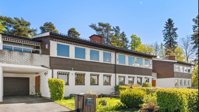 Velkommen til Tyslevveien 18 - Solrikt rekkehus over 2 plan | Innholdsrik | Hage med utsikt | Garasje