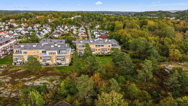 Preståsen Park ligger høyt og fritt i et veletablert boligområde.