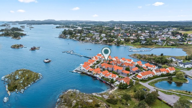 Thorsholmen er et av Sandefjords mest ettertraktede og eksklusive boligområder, kjent for sin unike beliggenhet helt ved Sandefjordsfjorden.