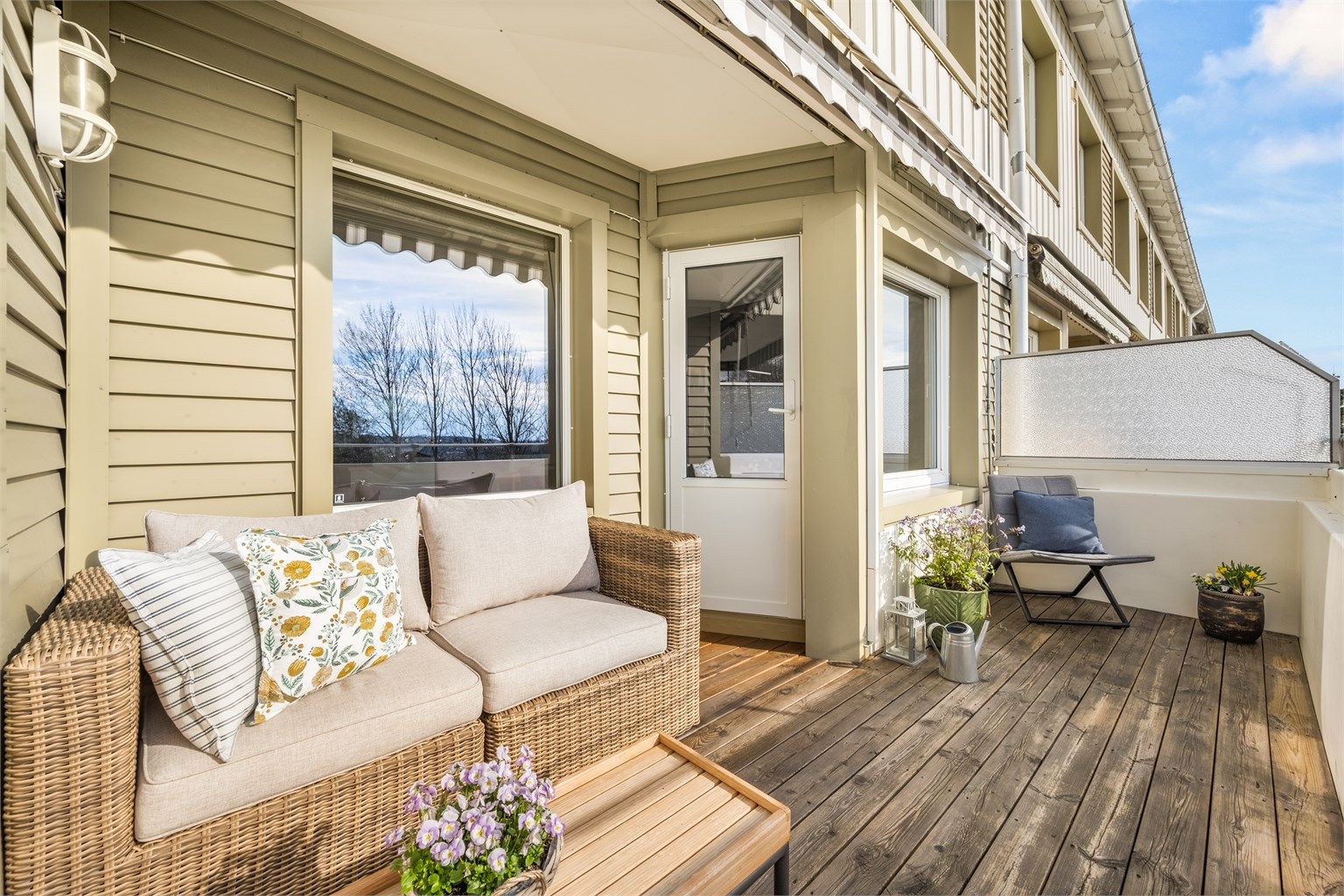 Vestvendt balkong på 8 kvm.