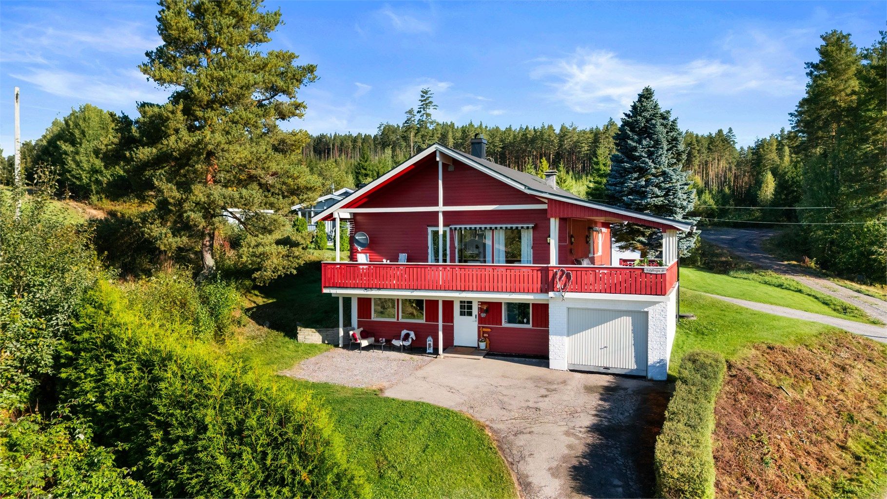 Eiendomsmegler Krogsveen avdl. Årnes har gleden av å presentere Rafjellvegen 43. 