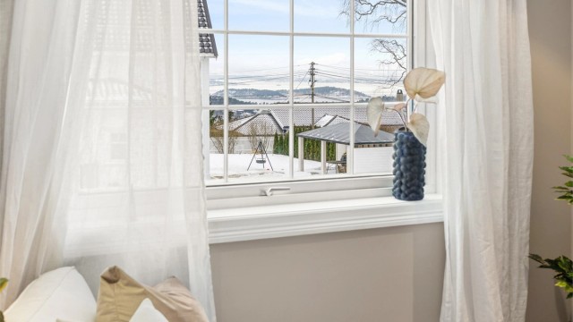 Fjordutsikt fra tv-stuen