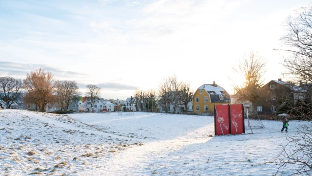 Storhaugmarka er ca. 700 m fra leiigheten