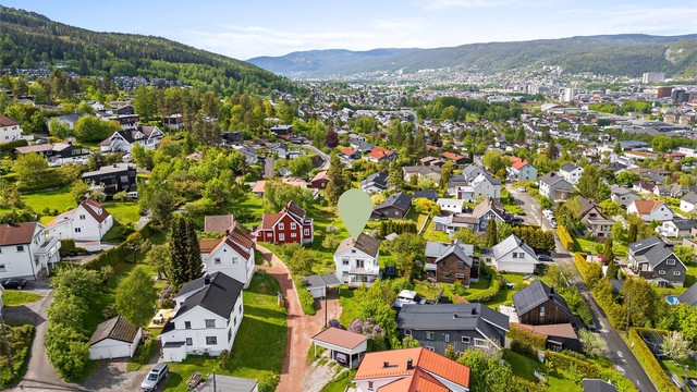 Nærhet til marka med flotte tur- og rekreasjonsmuligheter, sommer som vinter.