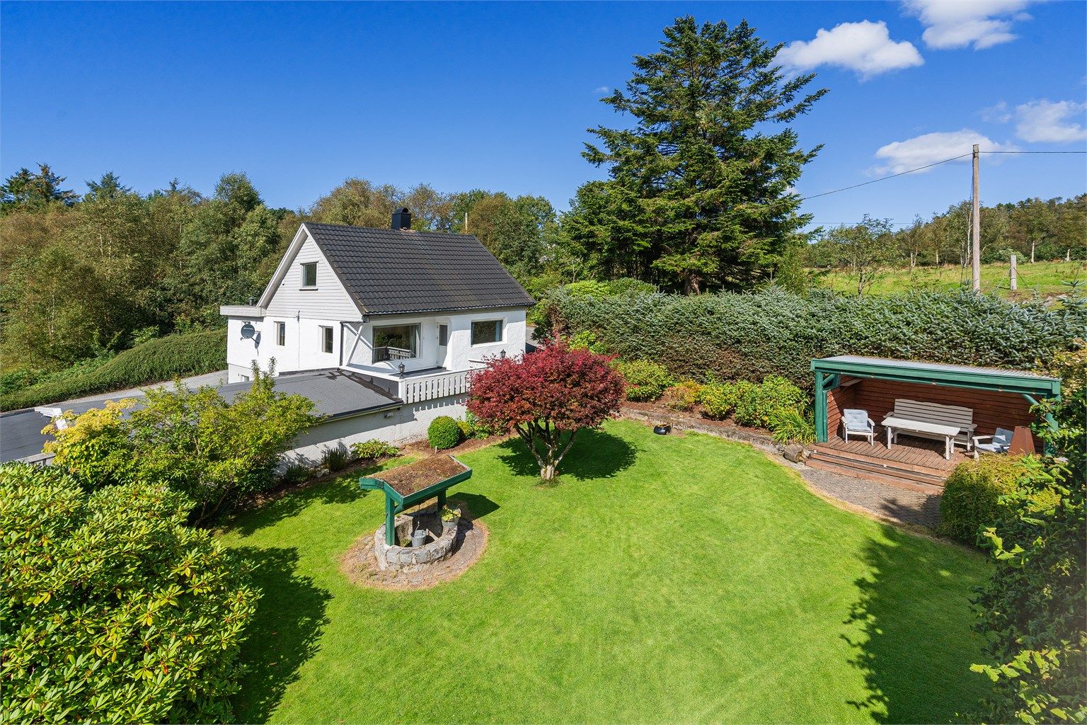 Velkommen til Madlaveien 492! En privat oase uten innsyn