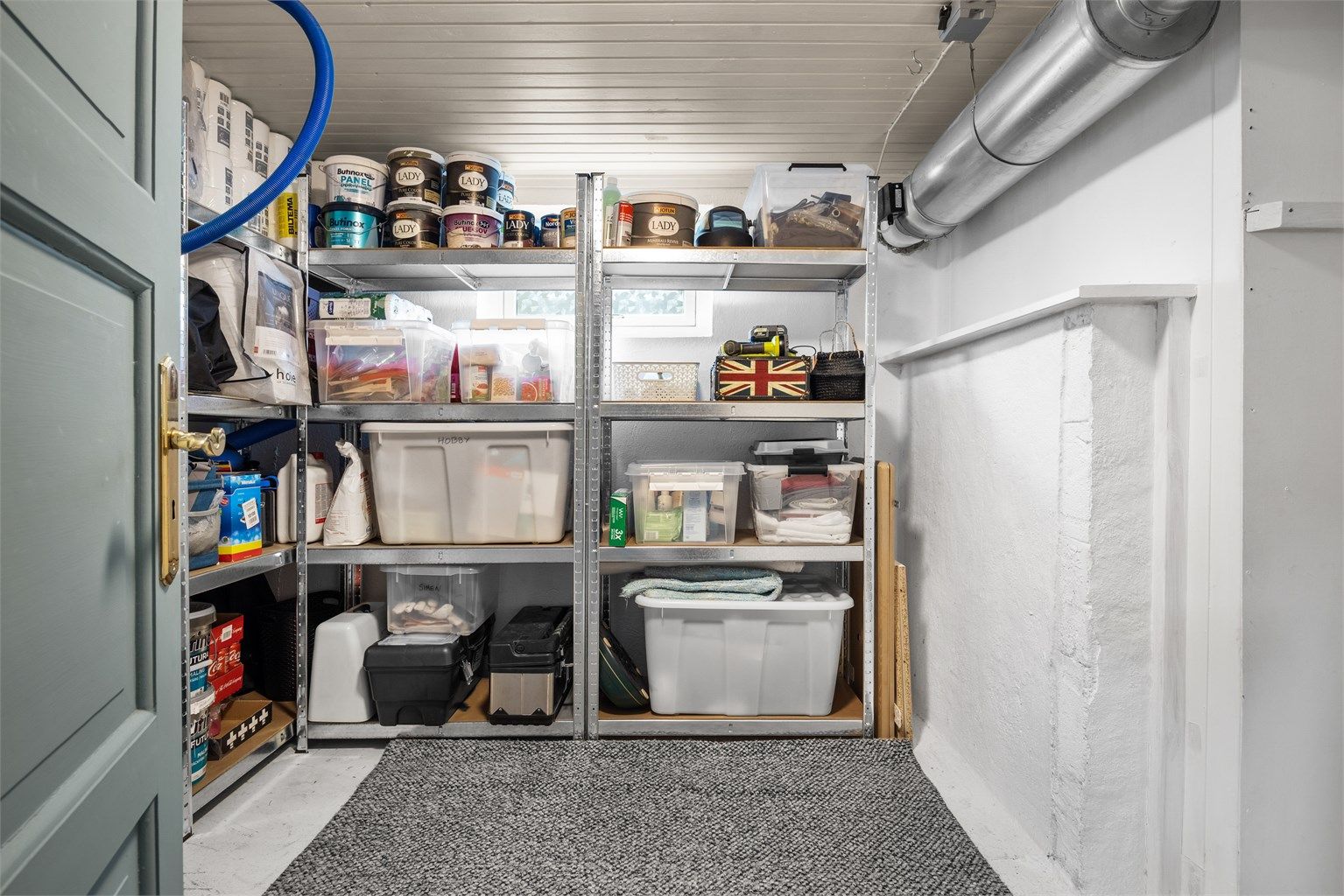 Praktisk bod i underetasjen