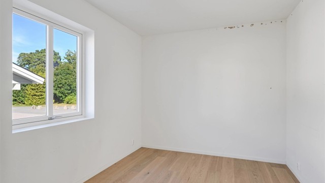 Det er plass til garderobe på soverommene