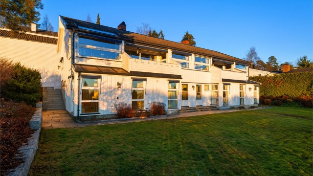 Velkommen til Løkkaskogen 32B - en halvpart vertikaldelt bolig i et attraktivt og barnevennlig område. Foto: Trond Walsø / Walso Work