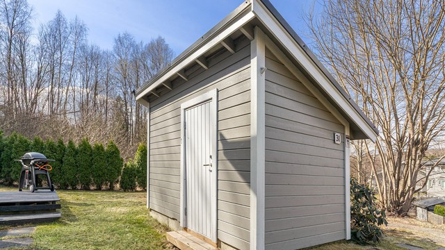 Utvendig sportsbod tilbyr godt med lagringsplass