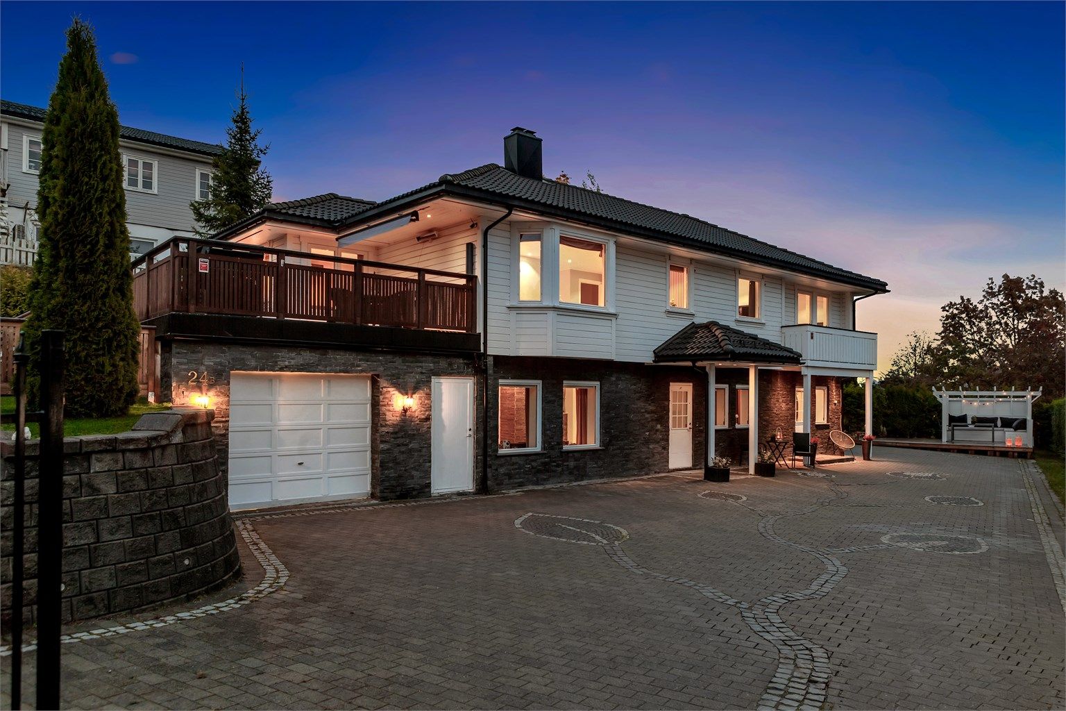 Eiendomsmegler Krogsveen v/Eskil R. Tyskeberget ønsker velkommen til Haugveien 24B