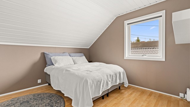 God plass til dobbeltseng