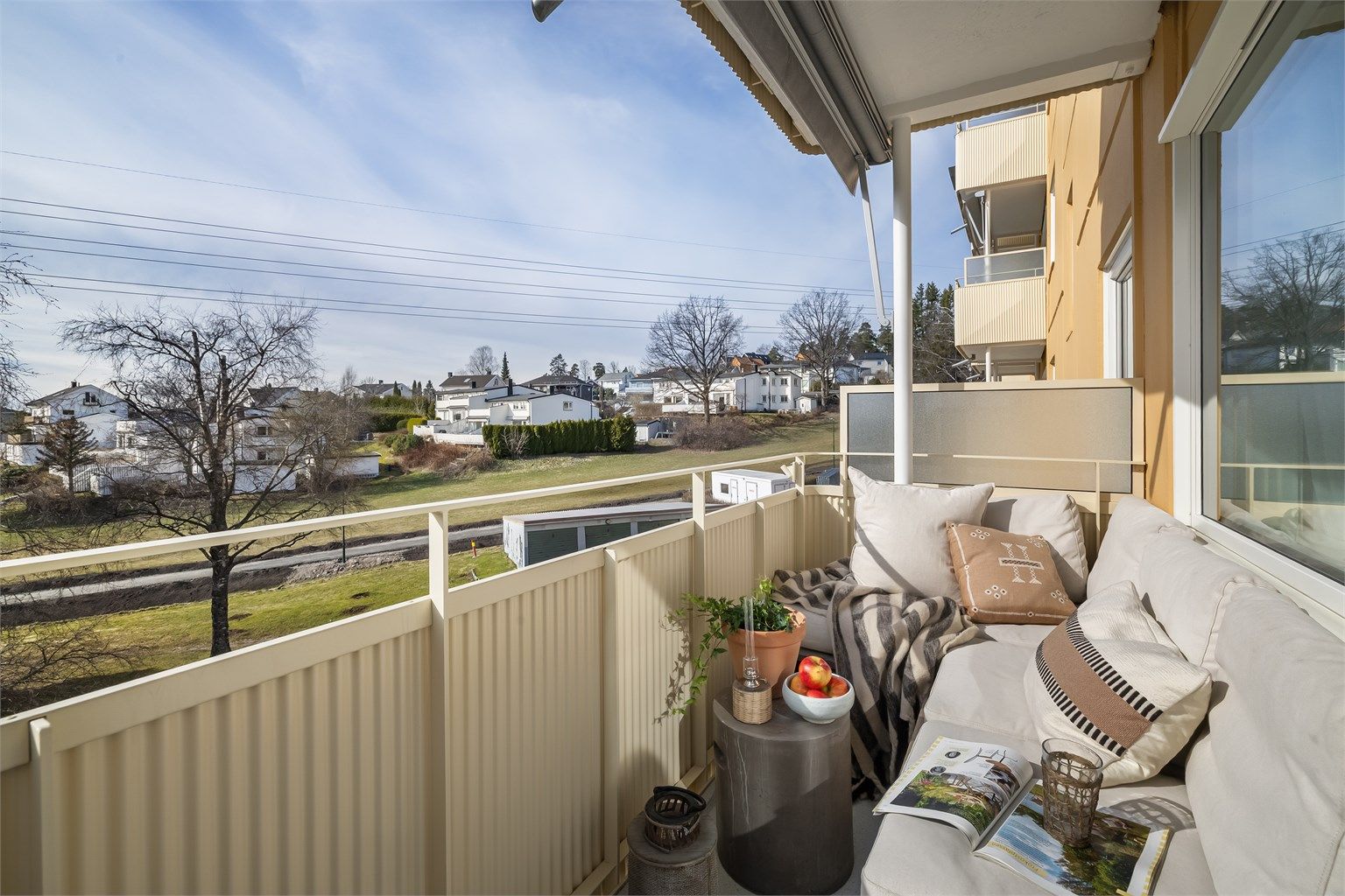 Luftig og lekker 3-roms endeleilighet med vestvendt balkong 