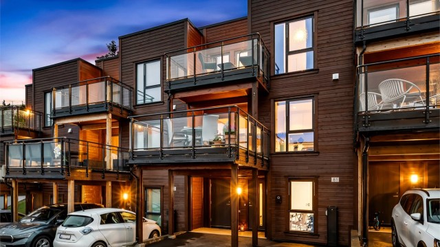 Eiendomsmegler Krogsveen v/Eskil R Tyskeberget ønsker velkommen til Salongbakken 81