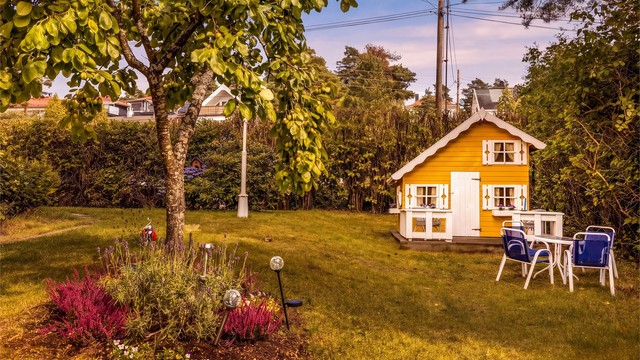 Hagen er innskjermet og egner seg godt for barnefamilier.