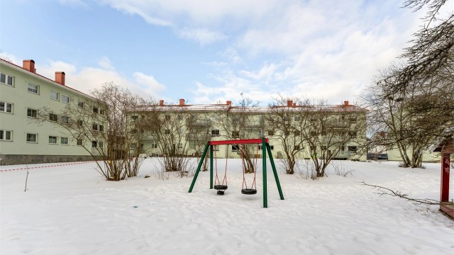 De familievennlige omgivelsene gjør dette til et attraktivt sted å bo.