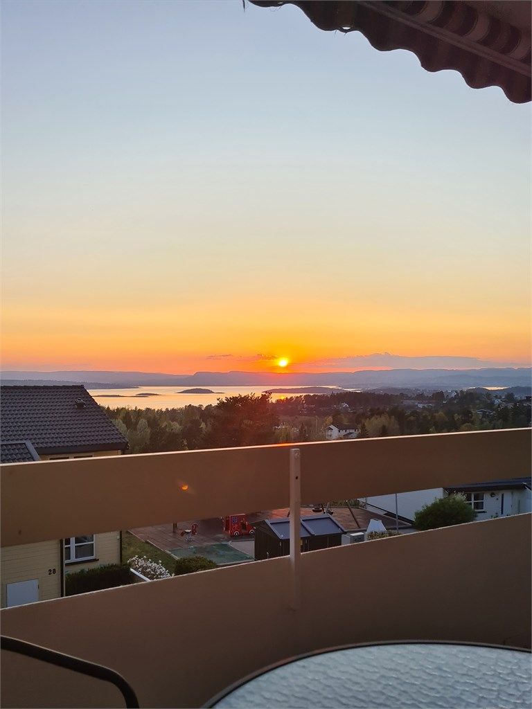 Fantastiske solnedganger på solskinnsdager