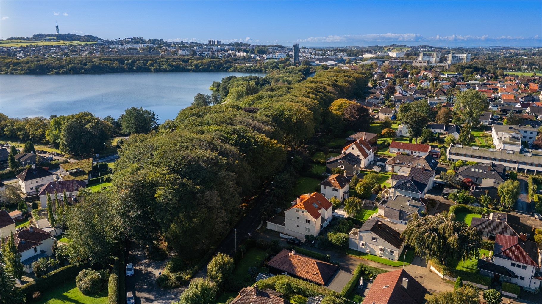 Lene Hviding v/Krogsveen har gleden av å presentere Kroken 2.