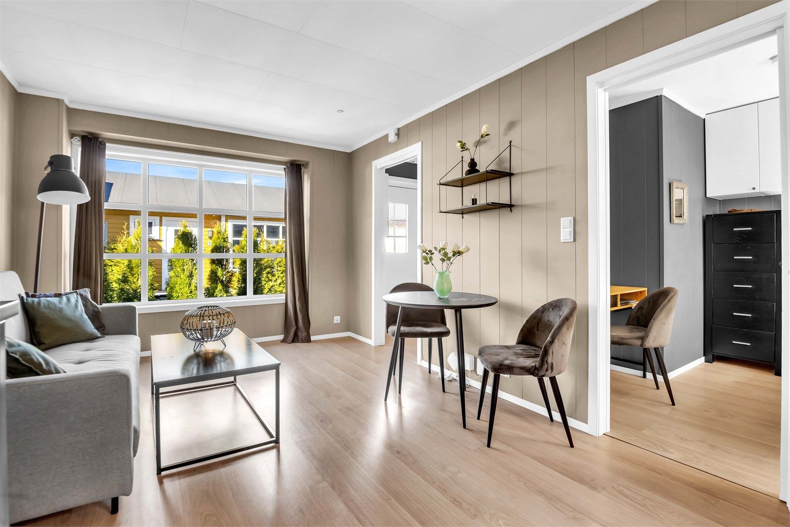 Velkommen til Maarveien 1i - Presentert av Eiendomsmegler Marius Stormfelt v/Krogsveen Sandvika!