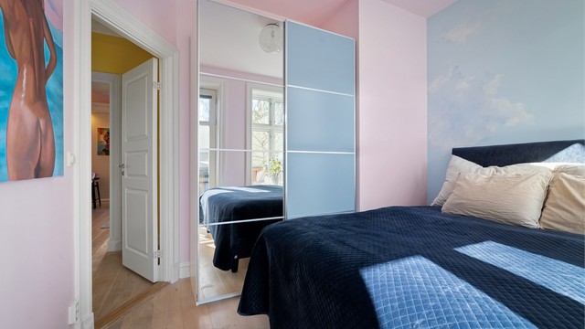 God plass til klesskap.