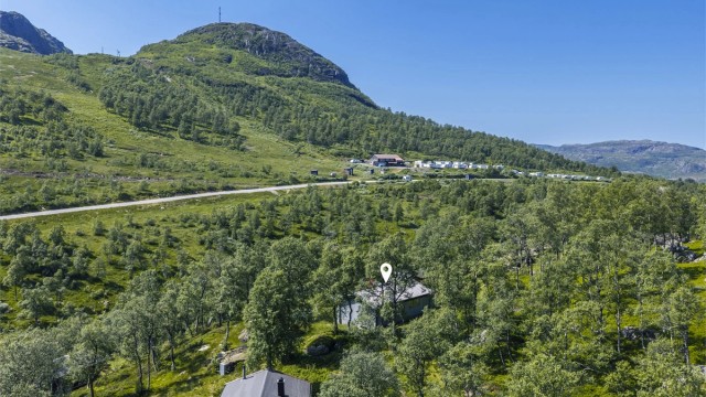 Super hytte både sommer og vinter - kort avstand til skitrekket.